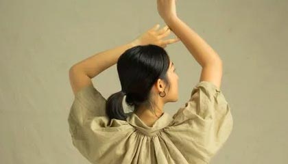 爱游戏智能体验-榜眼战！女足将士逐鹿赛场，胜负凭君决断，女足主将