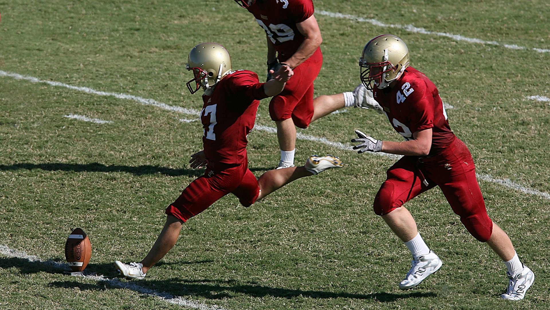 国足备战世界杯，阵容深度不断增强，国足进军世界杯规则